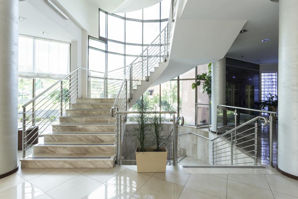Hotel Premier Aqua - Adults Only 브르드니크 외부 사진 Interior of the university