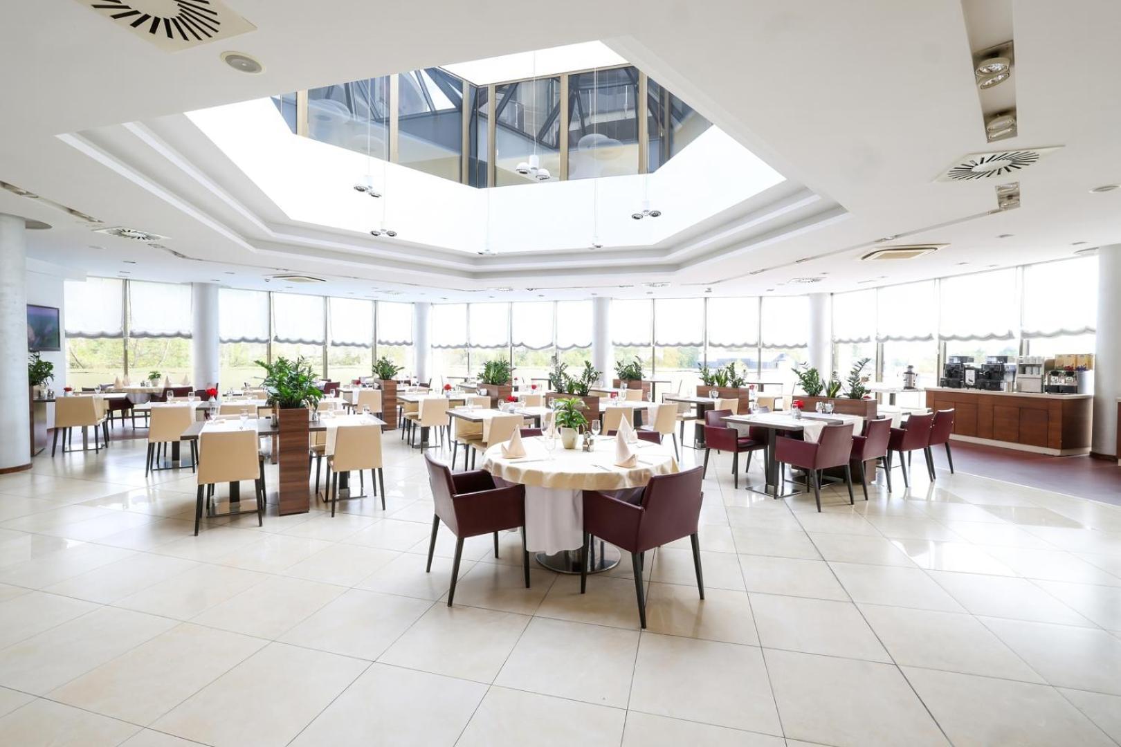 Hotel Premier Aqua - Adults Only 브르드니크 외부 사진 Restaurant